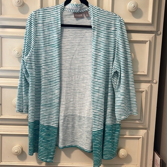 NWOT Chico’s Lightweight Open She’ll Topper - Picture 1 of 6
